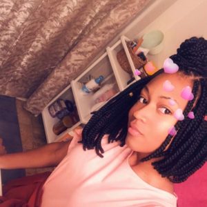 22 ans, peau noire et cul qui ondule Awa - rencontre-Teen-Toulon