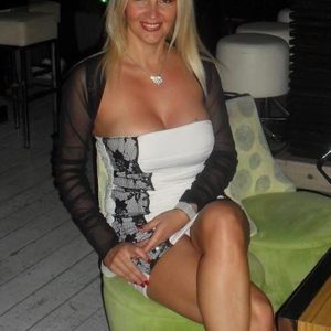 Clémence - rencontre-MILF-Amiens