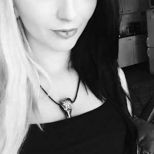 Marine - rencontre-Teen-Orléans