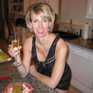 Rendez-moi folle de plaisir Laura - rencontre-Teen-Caen