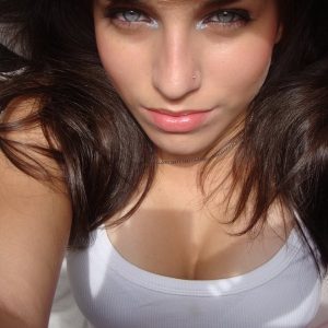 28 ans et prête pour une expérience inoubliable ! Julie - rencontre-Teen-Asnières-sur-Seine