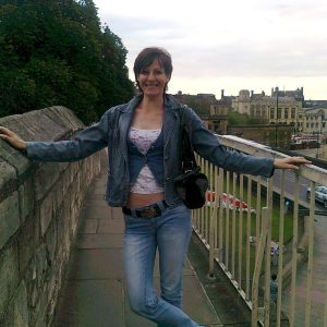 Viens vivre nu avec moi Juliette - rencontre-Cougar-Colmar