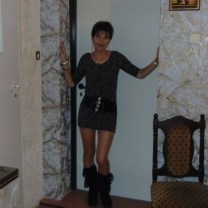 Yasmine - rencontre-Cougar-Saint-Nazaire