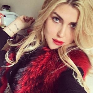 Femme en quête de plaisir Mélisande - rencontre-Libertine-Colmar