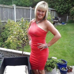Marre des mariages en solo Gaëlle - rencontre-Milf-Cergy